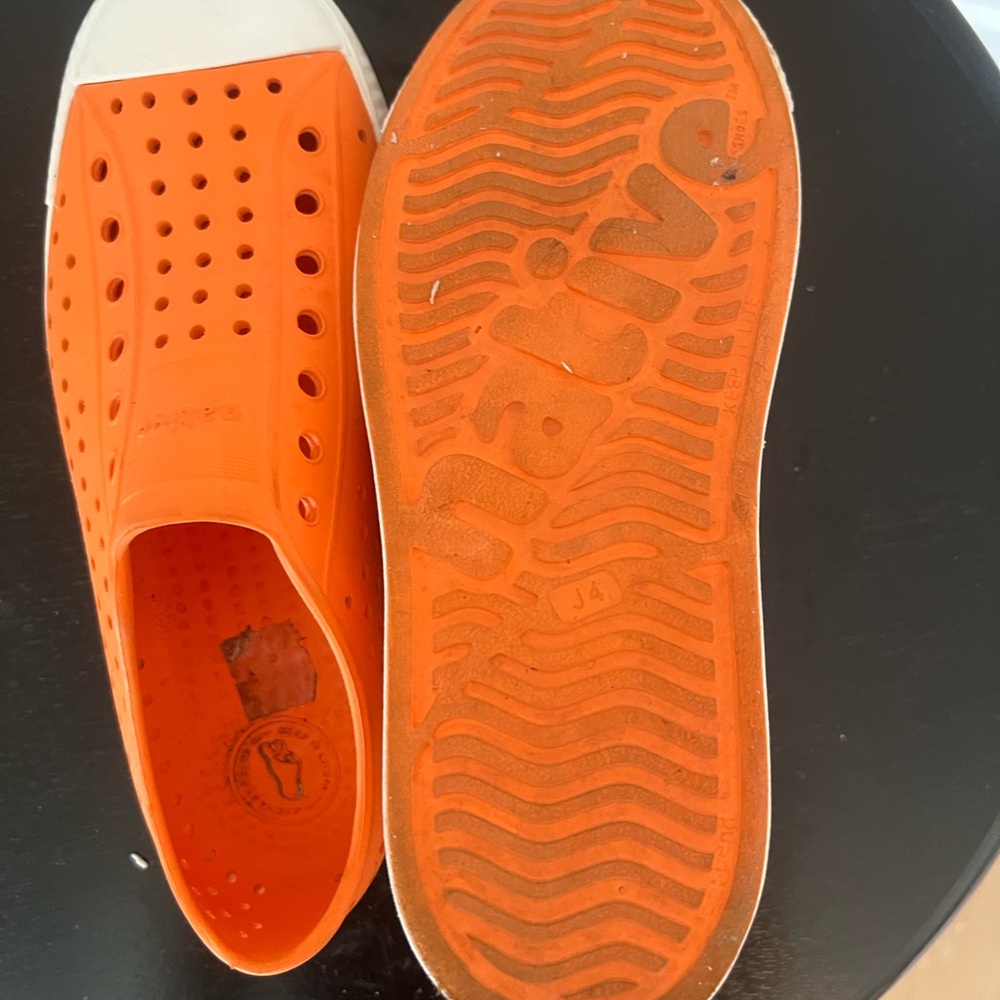 Kids Orange Native Shoes – Jefferson Slip-On Waterproof Sneakers - Picture 5 of 5